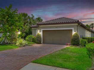 5007 Serata Dr, Bradenton, FL 34211