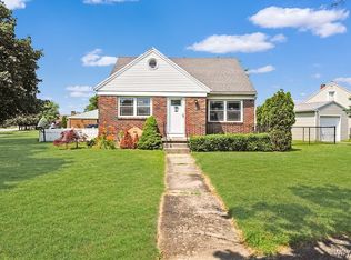 860 George Urban Blvd, Cheektowaga, NY 14225