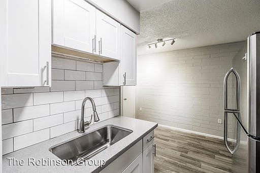 1st image of 1224 E Lemon St APT 139