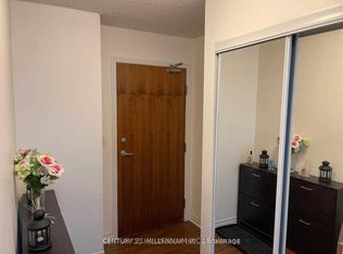 1 Elm Dr W #1502, Mississauga, ON L5B 4M1