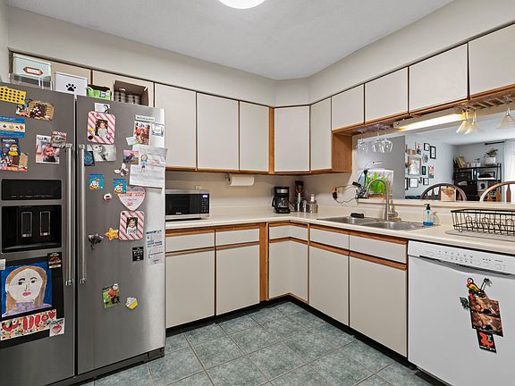 4th image of 161 Saco Avenue #205