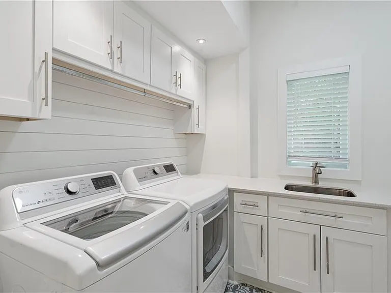 4130 Lower Roswell Rd — Photo 24