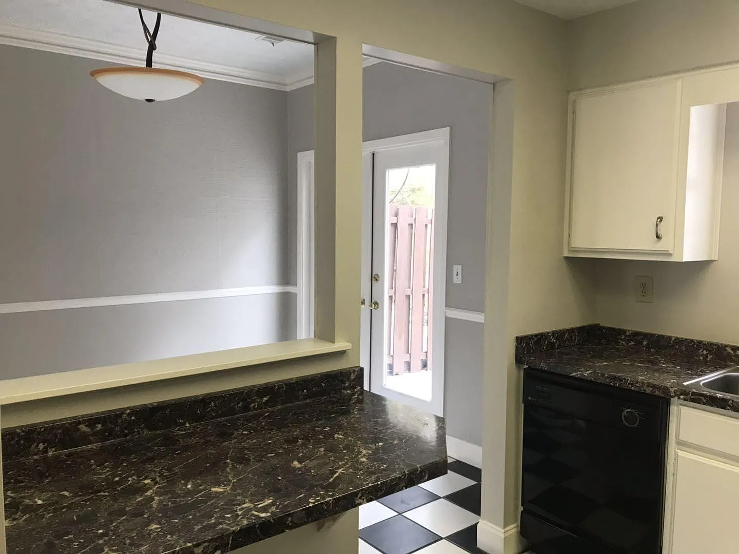 2 bed, 2.5 bath, 1160 sqft, $1,750 — Photo 4