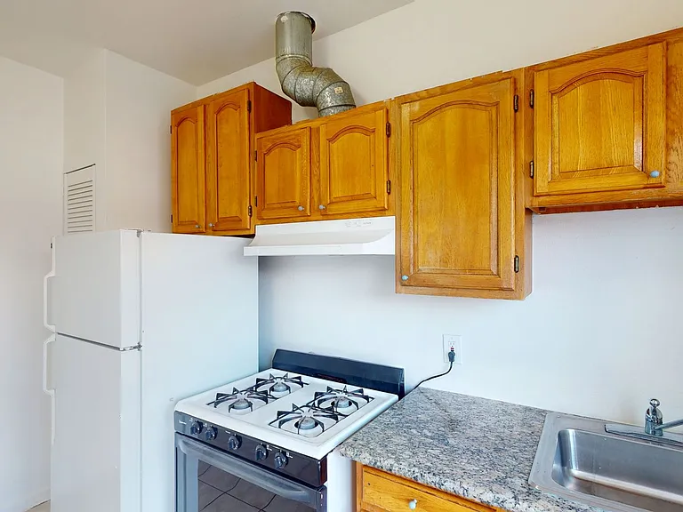 2605 High Street — Photo 12