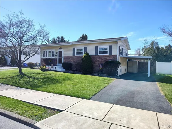 543 Faith Dr, Catasauqua, PA 18032