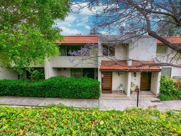 7758 Via Catalina, Burbank, CA 91504