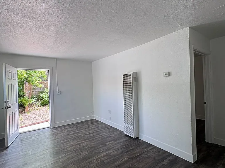 1415 Clinton St #1415 — Photo 4