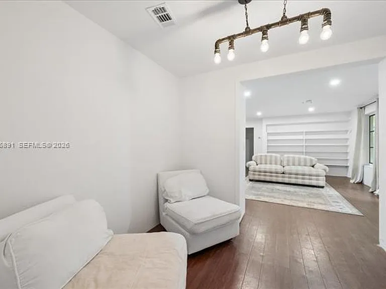 3490 William Ave — Photo 10