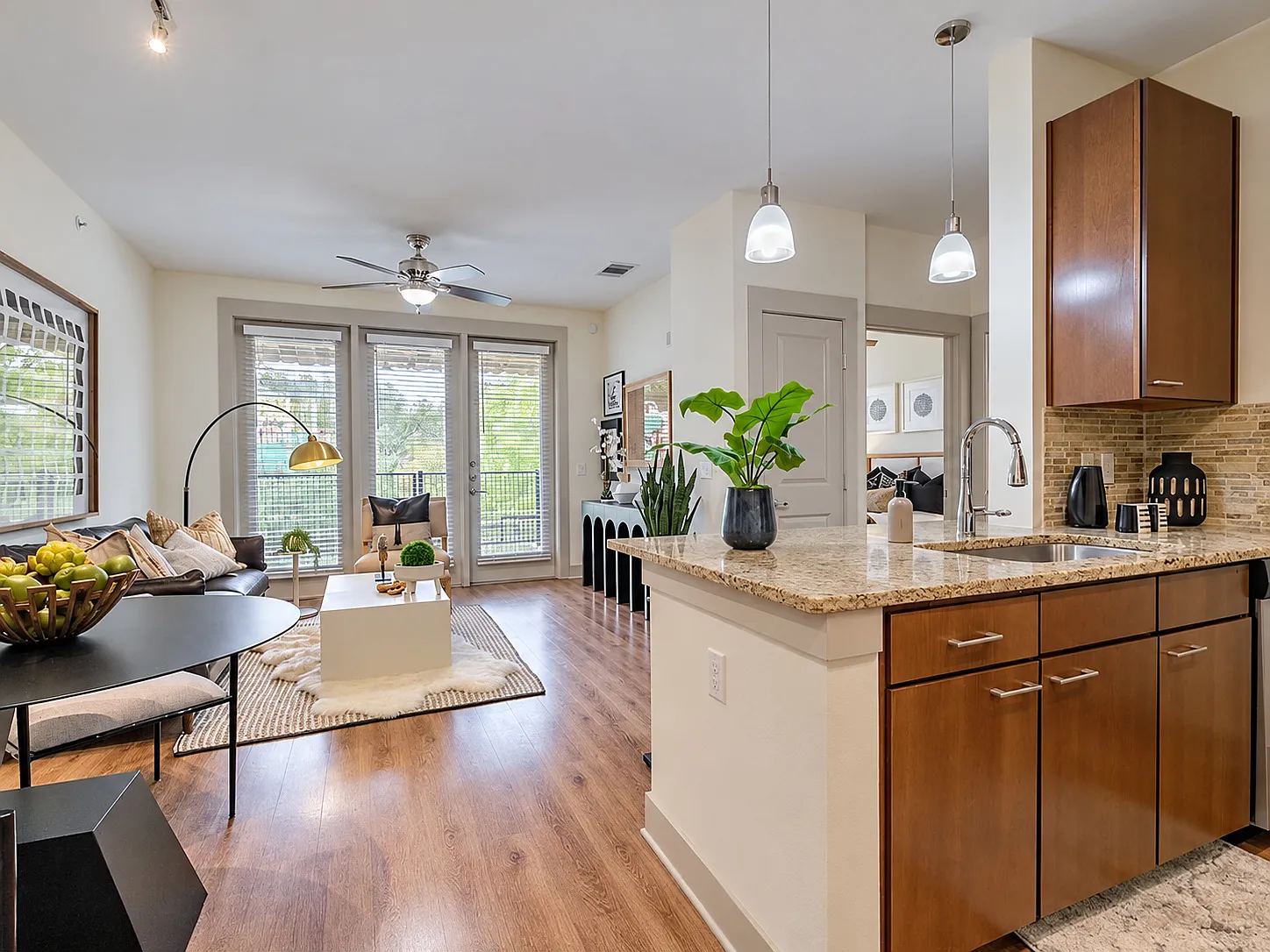 2 bed, 2.5 bath, 1320 sqft, $2,390 — Photo 3