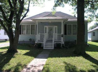 412 N 3rd St, Dupo, IL 62239