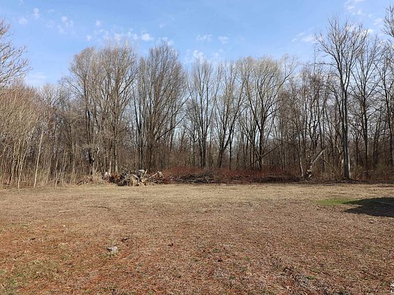 4th image of 2630 W Temperance Rd