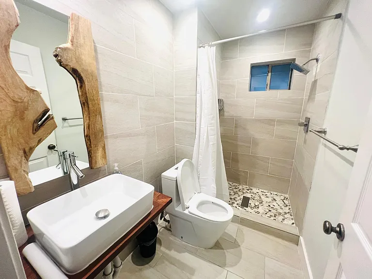 2615 Winding Hollow Ln — Photo 21