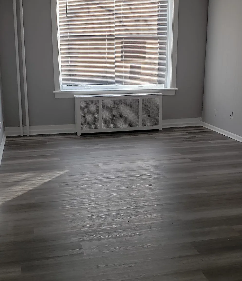 2 bed, $1,400 — Photo 1