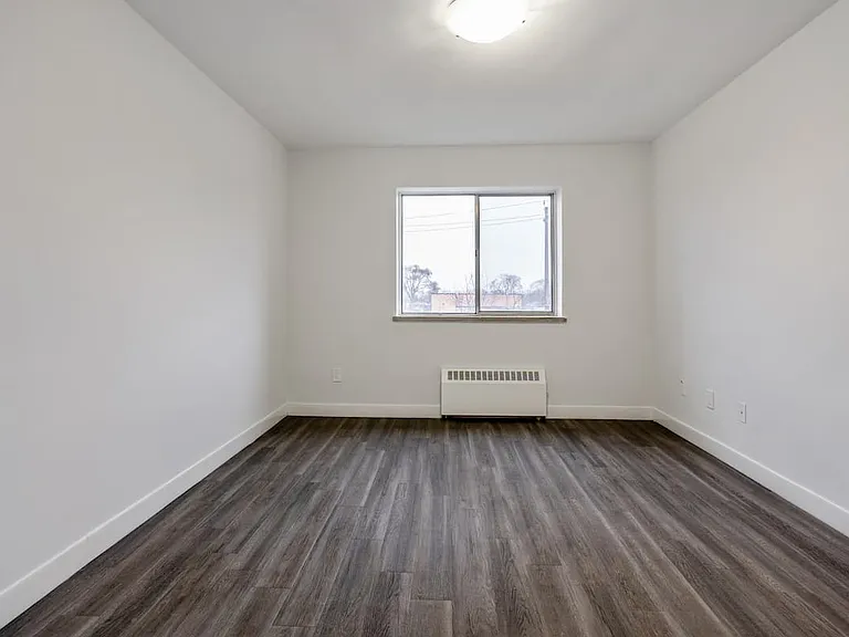 270 Sheldon Ave — Photo 11