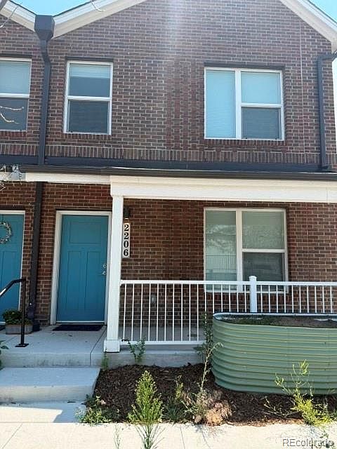 1st image of 2206 E 38th Avenue
