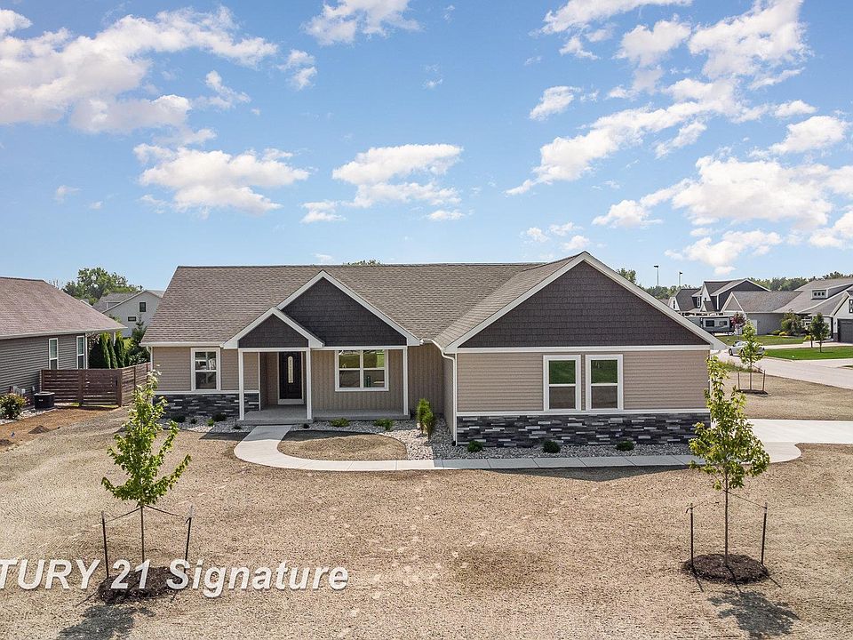 1st image of 9135 Brook Hollow Ln