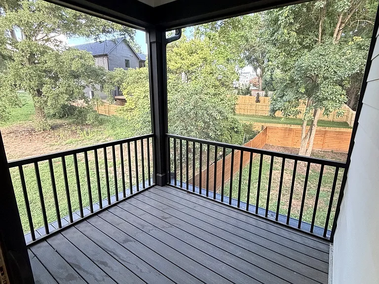 4117 Sarah Dr — Photo 39