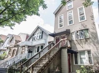 1742 W School St #822, Chicago, IL 60657