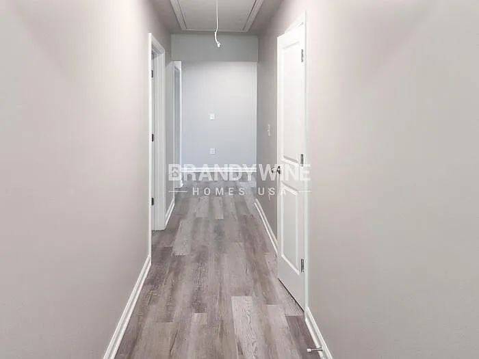 1116 E Shoreview Rd — Photo 12