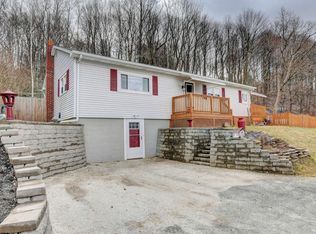 22 John St, Adams, MA 01220