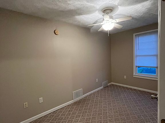 Rear bedroom.