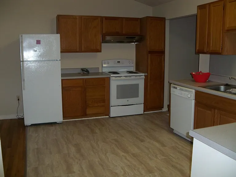 Spacious kitchen