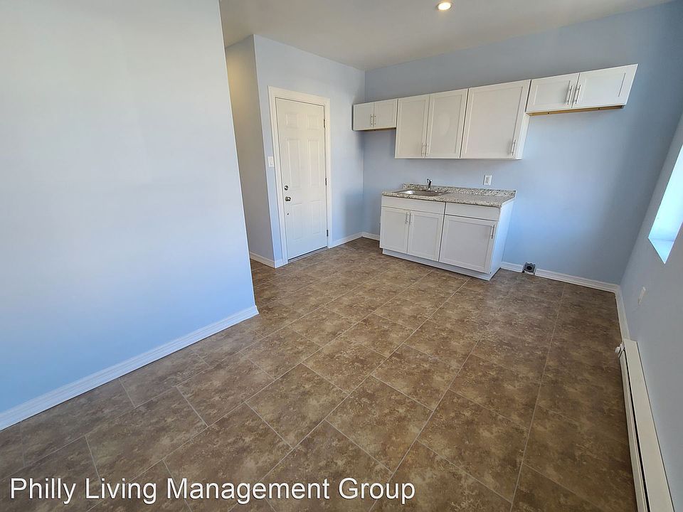 1st image of 1304 W Allegheny Ave #1F