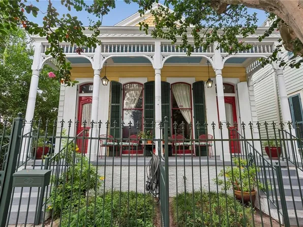 2221-23 Laurel St, New Orleans, LA 70130