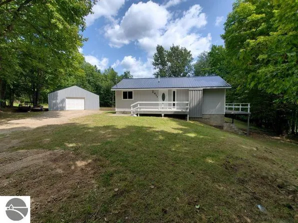 611 Tall Timber Trl, West Branch, MI 48661