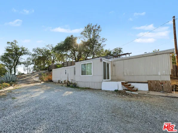 22125 Loop Dr, Redding, CA 96003