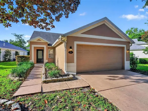 305 Ridgeway Blvd, Deland, FL 32724