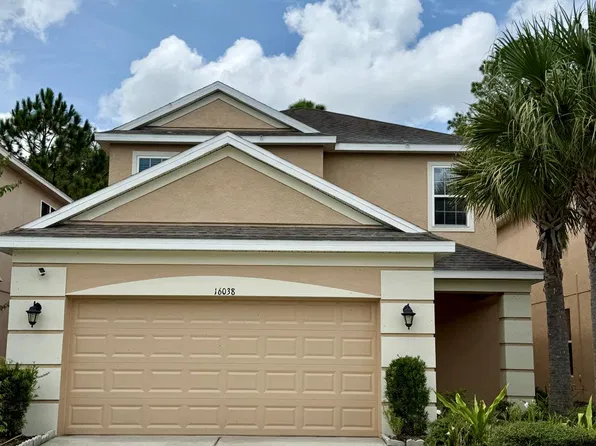 16038 Bella Woods Dr, Tampa, FL 33647