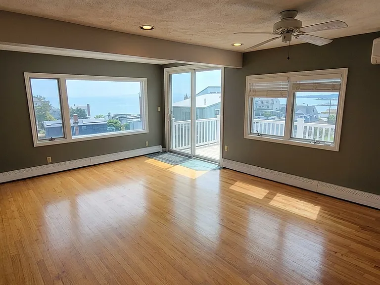 45 Breezy Hill Ter — Photo 3