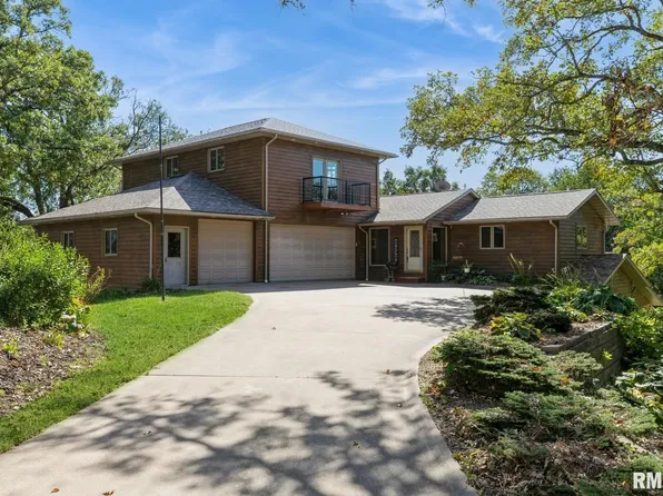 27499 265th St, Princeton, IA 52768