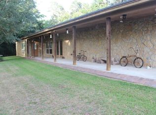 7301 Avenue C, Santa Fe, TX 77510