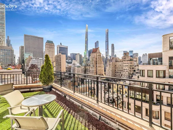 27 East 65th Street image 11 of 12