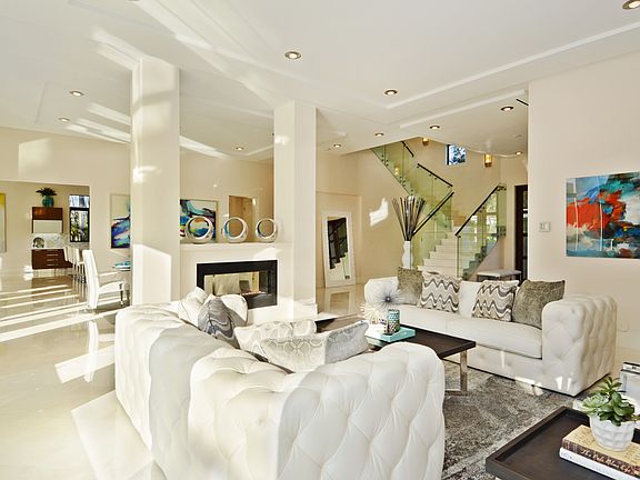 4th image of 301 San Marco Drive Fort