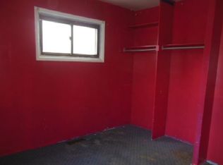 1010 Manchester Dr, South Bend, IN