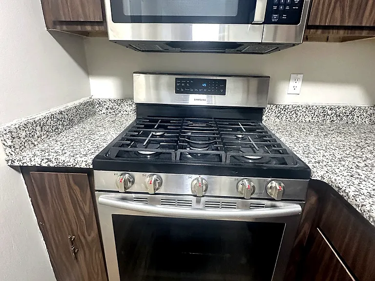 12 Kenmar Dr #85 — Photo 3
