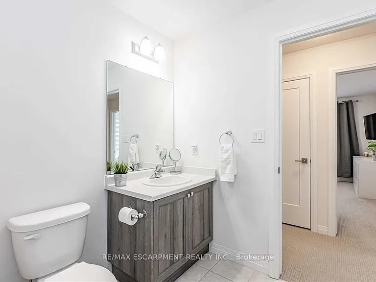 10 Showers Ln — Photo 28