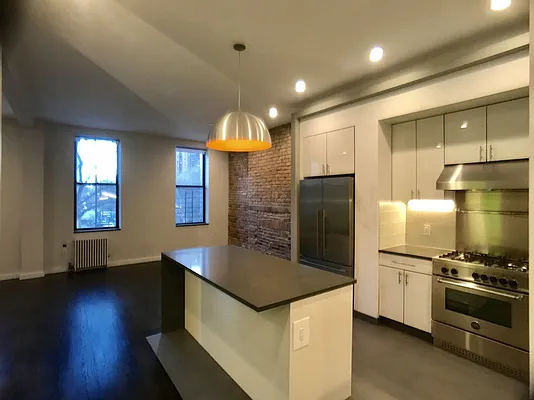 Rented by Bohemia Realty Group | media 13