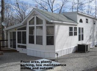 27 Lake Expressway Trl, Branson West, MO 65737