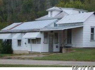 4 Lowther St, Cairo, WV 26337