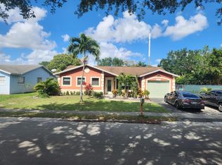 22504 SW 65th Avenue, Boca Raton, FL 33428