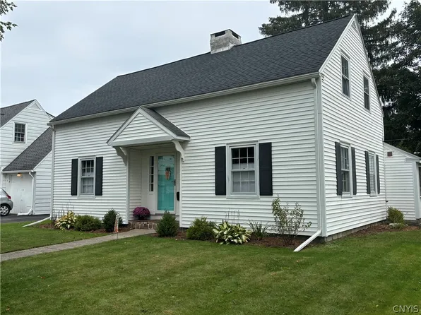 8 Melvin Ave, Cortland, NY 13045
