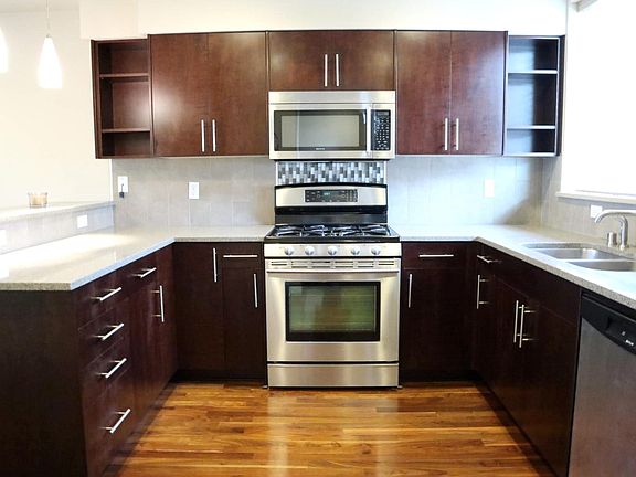 **BRAND NEW** kitchen appliances, floor carpet and fresh paint