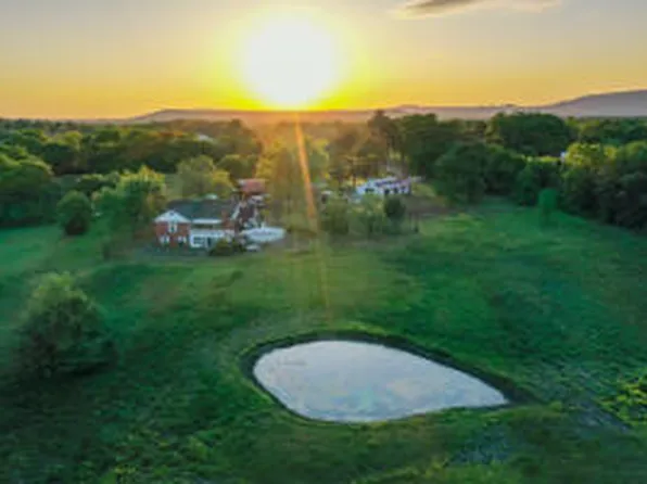 (undisclosed Address), Dardanelle, AR 72834