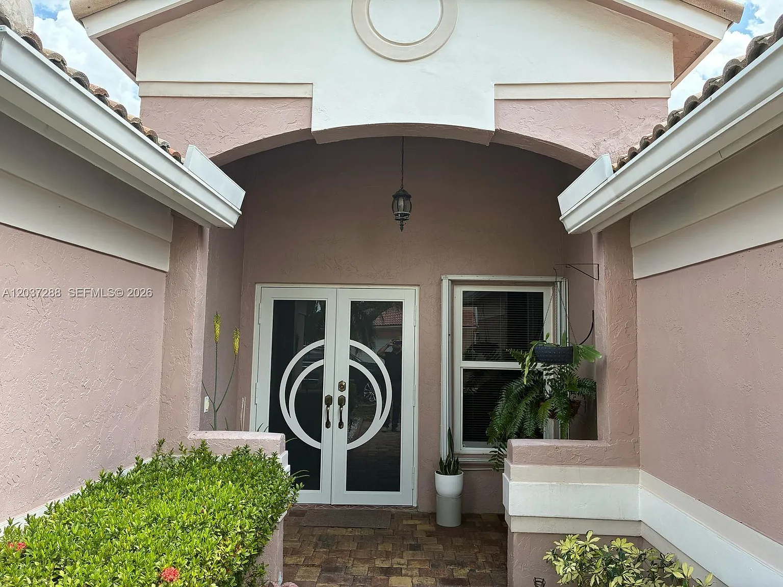 Savannah Plat 1 — Photo 2