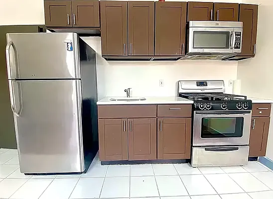 Rented by Living New York | media 13