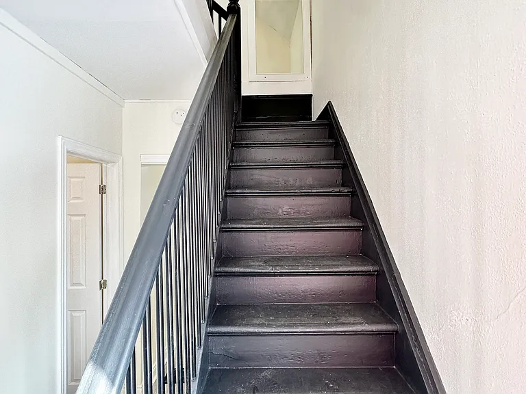 74 Adelaide St S #R6 — Photo 6